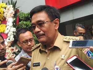 Denda OTT Buang Sampah: Dari Rp 100 Ribu hingga Rp 10 Juta Denda OTT Buang Sampah: Dari Rp 100 Ribu hingga Rp 10 Juta
