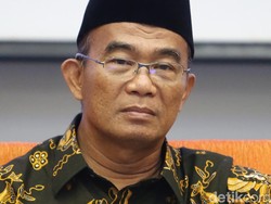 Mendikbud: Indonesia Raya Lirik dan Aransemennya Tak Boleh Diubah