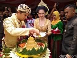 Kirab Pusaka dan Berebut Tumpeng Warnai HUT ke-823 Trenggalek