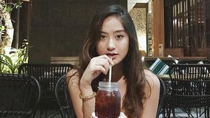 Aww.. Tatapan Manja Salshabilla Adriani Bikin Klepek-klepek