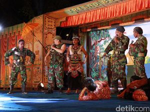 Cara Unik Kemkominfo Sosialisasi Perpu Ormas di Banyuwangi