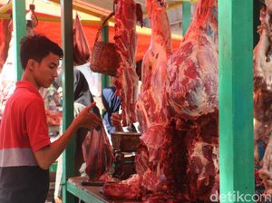 Tradisi Meugang di Aceh Meriah, Banyak Penjual Daging Dadakan Tradisi Meugang di Aceh Meriah, Banyak Penjual Daging Dadakan