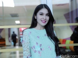 Hamil Besar, Berat Badan Sandra Dewi Naik hingga 8 Kilogram