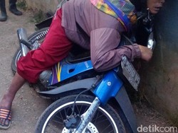 Warga Ibun Bandung Tewas Saat Duduk di Motornya