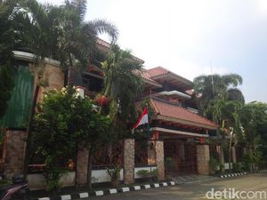 Markas Solidaritas Menangkan Prabowo Ternyata Rumah Eggi Sudjana Markas Solidaritas Menangkan Prabowo Ternyata Rumah Eggi Sudjana