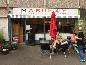 Ah, Asyiknya Bisa Jajan Batagor Enak dan Tempe Goreng di Berlin