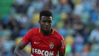 Gelandang serang AS Monaco, Thomas Lemar, tengah diincar Liverpool. The Reds siap menggelontorkan dana 100 juta euro untuknya (Carlos Rodrigues/Getty Images)