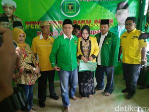 Lima Kandidat Daftar Bakal Calon Bupati Bojonegoro Lewat PPP Lima Kandidat Daftar Bakal Calon Bupati Bojonegoro Lewat PPP