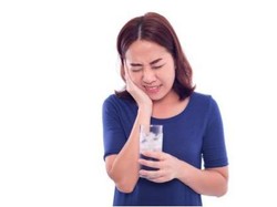 Gigi Anda Sering Terasa Ngilu? Cari Tahu Solusinya di Sini