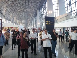 Manjakan Penumpang, AP II Gratiskan Jasa Porter di Soetta