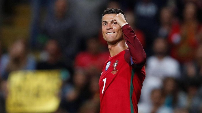 Ronaldo Lewati Rekor Gol Pele