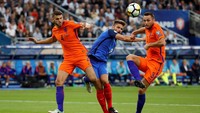 Pertandingan antara Prancis dan Belanda digelar di Stade de France, Jumat (1/9/2017) dini hari WIB. Foto: Christian Hartmann/REUTERS