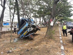 Elf Kecelakaan di Sumedang, 15 Orang Luka