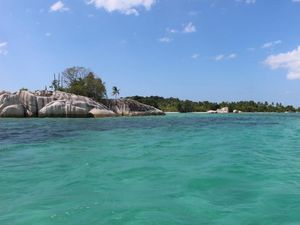 Belitung Bikin Nggak Mau Pulang