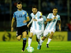 Suarez dan Messi Mandul, Uruguay Berbagi Angka dengan Argentina