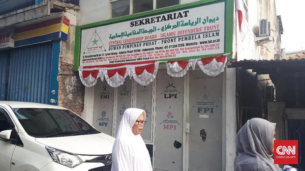Dalam rangka hari raya Iduladha 1438 H, Front Pembela Islam (FPI) menyumbang seekor sapi seberat kurang lebih 200 kilogram sebagai hewan kurban.