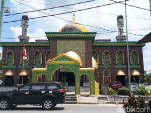 Revitalisasi Masjid Raya Pekanbaru Terindikasi Korupsi