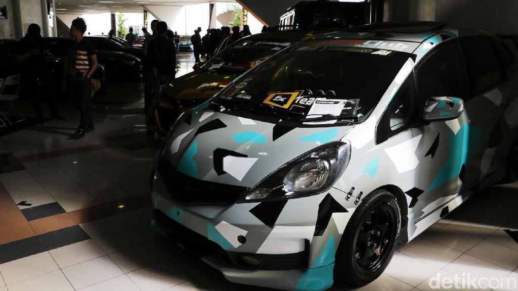 Mobil Modif Keren Barudak Bandung Mobil Modif Keren Barudak Bandung