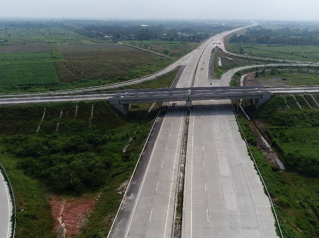 Foto: Keren, Begini Lho Mulusnya Tol Medan-Binjai Foto: Keren, Begini Lho Mulusnya Tol Medan-Binjai
