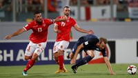 Inggris tampil sangat mendominasi dan menciptakan banyak peluang. Tapi, hingga turun minum, skor masih 0-0. Foto: Carl Recine/Action Images via Reuters