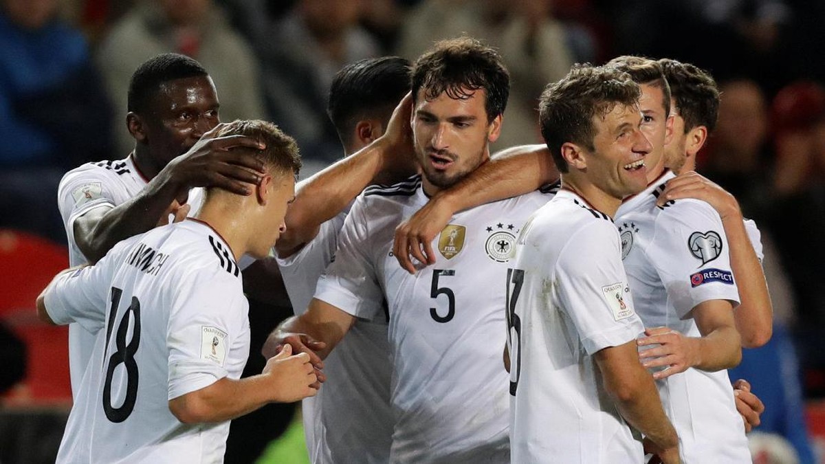 Jerman mengalahkan Republik Ceko 2-1 (David W Cerny/Reuters)