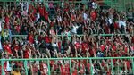 Ribuan Penonton Ramaikan Stadion Patriot Candrabhaga
