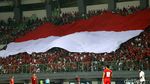 Ribuan Penonton Ramaikan Stadion Patriot Candrabhaga