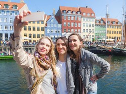 Ternyata Ini Sisi Gelap Negara-negara Bahagia yang Tak Banyak Diketahui