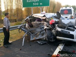 Kecelakaan di Tol Palikanci Tewaskan Dua Orang