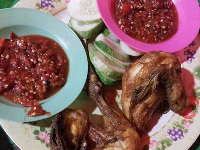 Bosan Daging Kambing? 10 Warung dengan Makanan Super Pedas Ini Bisa Jadi Pilihan!
