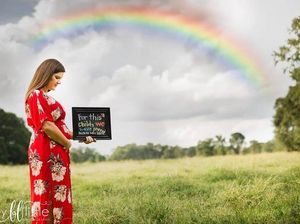 Foto: Cantik! Pengumuman Bakal Hadirnya si Rainbow Baby