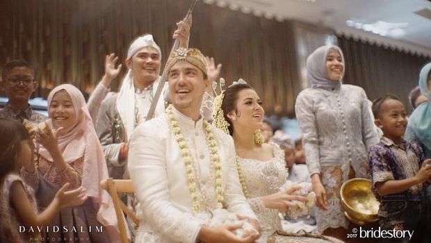 Pernikahan Raisa dan Hamish Daud