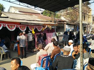 Duka di Rumah Julianto, Suporter Timnas Korban Ledakan Petasan Duka di Rumah Julianto, Suporter Timnas Korban Ledakan Petasan