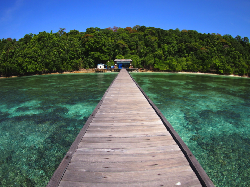 Kepulauan Derawan Sukses Buat Pelayar Internasional Terkagum