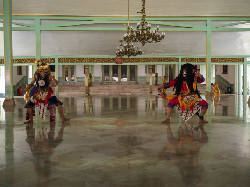 Serunya Kenali Warisan Budaya Solo Lewat Wisata Kampung Kota