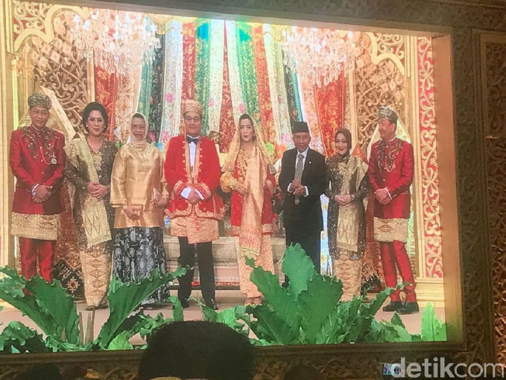 2 Saksi Istimewa di Besanan 2 Jenderal 2 Saksi Istimewa di Besanan 2 Jenderal