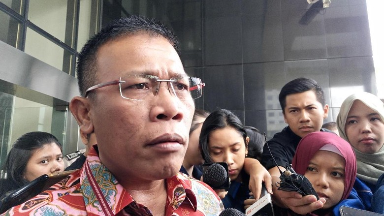 Wacana KPK Jerat Pansus dan Aksi Masinton Minta Ditangkap Wacana KPK Jerat Pansus dan Aksi Masinton Minta Ditangkap