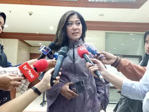 Komisi I DPR: Regulasi Senjata Bisa Lewat Permen Komisi I DPR: Regulasi Senjata Bisa Lewat Permen