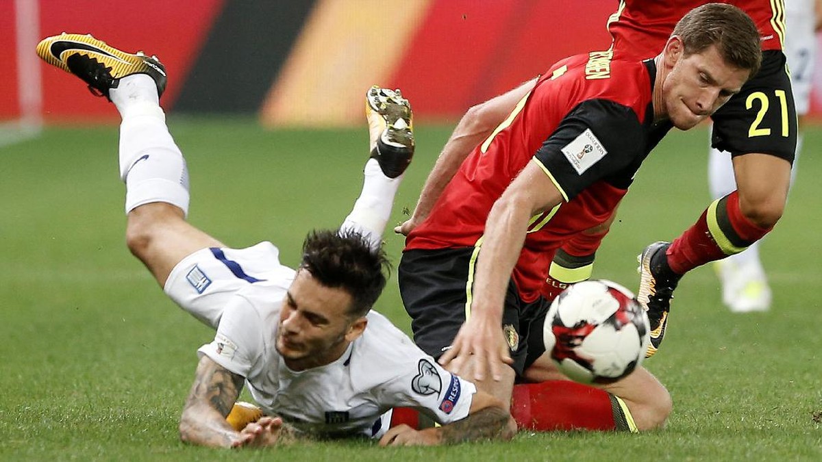 Aksi Jan Vertonghen bersama Timnas Belgia (Costas Baltas/Reuters)