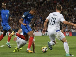 Prancis Ditahan  Luksemburg