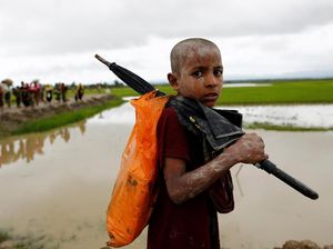 Kasihan, 1.100 Anak Rohingya Mengungsi Sendirian ke Bangladesh
