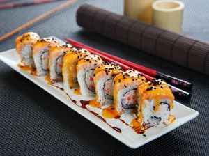 Dari Ikan Mentah, Kini Sushi Diberi Topping Keju Hingga Kremesan Dari Ikan Mentah, Kini Sushi Diberi Topping Keju Hingga Kremesan