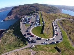 Ini Bukit yang Pertama Kali Mendapat Sinyal WiFi di Dunia