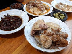 Suka Gudeg Solo? Ini 5 Tempat yang Wajib Anda Kunjungi!