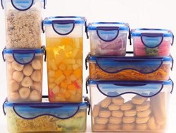 Ini Lho 5 Tanda Kalau Wadah-wadah Plastik Sudah Waktunya Diganti