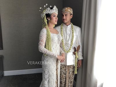 Foto: 20 Model Kebaya Pengantin Artis Indonesia, Raisa Hingga Nagita