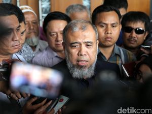 Inkrah! Patrialis Dibui 8 Tahun karena Umrah dengan Duit Korupsi Inkrah! Patrialis Dibui 8 Tahun karena Umrah dengan Duit Korupsi
