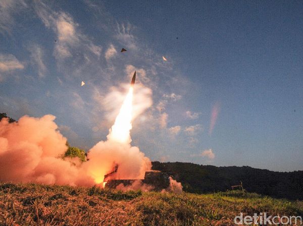 Rudal Hyunmoo Korsel Mulai Ditembakan