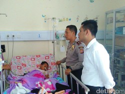 Nyaris Dibunuh Sang Ayah, Dua Anak AS Masih Kritis