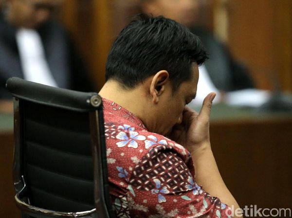 7 Tahun Penjara untuk Teman Dekat Patrialis Akbar